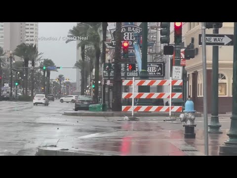 Hurricane Ida bearing down on New Orleans