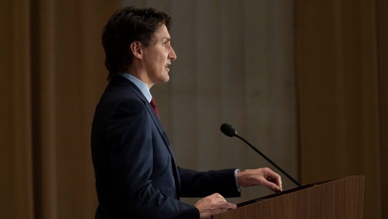 Justin Trudeau announces new sanctions following Russian invasion | Watch the full Feb. 24 update