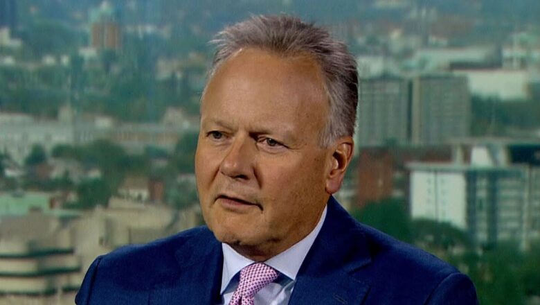 ‘We have all the ingredients of a global recession’: Former BoC head Stephen Poloz