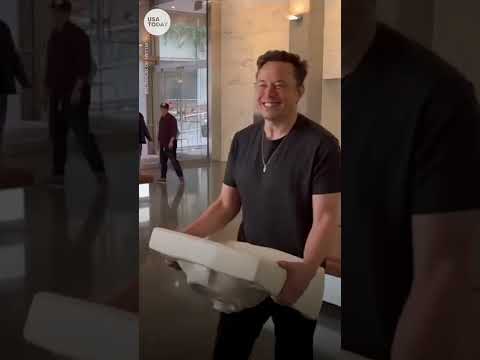 Elon Musk carries sink into Twitter HQ: ‘Let that sink in’ | USA TODAY #Shorts