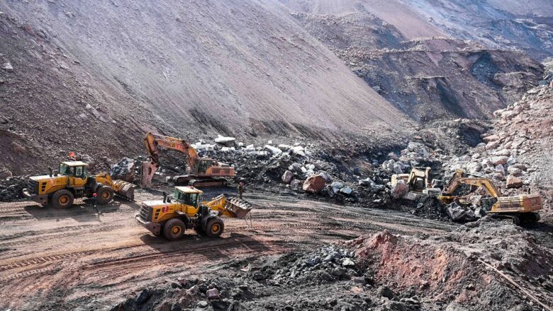 6 workers dead, another 47 missing after coal mine collapses in China