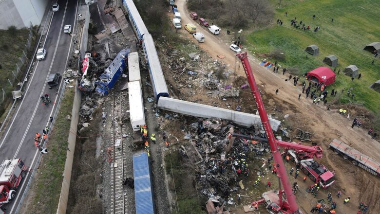 Stationmaster charged with negligence in fatal Greece train crash