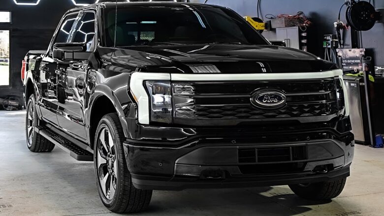 Ford F-150 Lightning (2023) – Luxury Electric Truck!