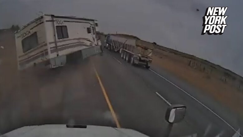 Watch What Happens When a Motor Home Overturns on an Oregon Highway | New York Post