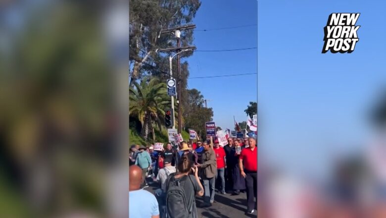 Protesters block entrance to Dodger Stadium as team honors ‘drag nun’ group | New York Post