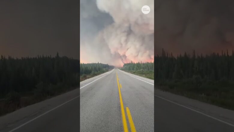 Residents evacuate amid wildfire in Canada’s Northwest Territories #Shorts