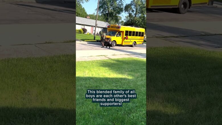 The cutest school bus send-off you’ll ever see | Humankind #shorts #goodnews