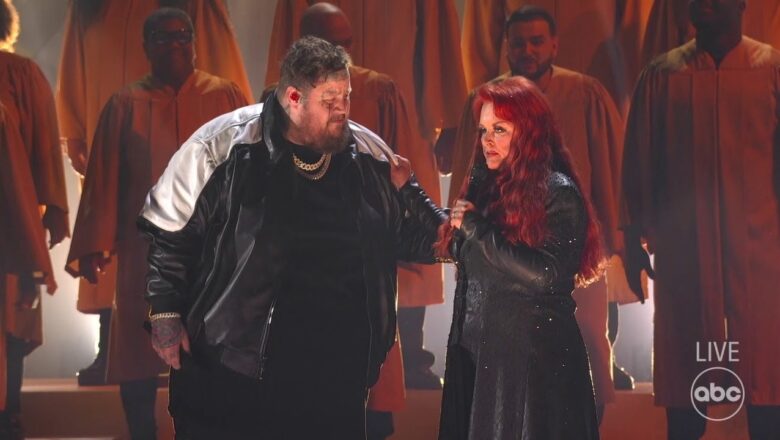 Jelly Roll and Wynonna Judd Perform ‘Need A Favor’ – The CMA Awards