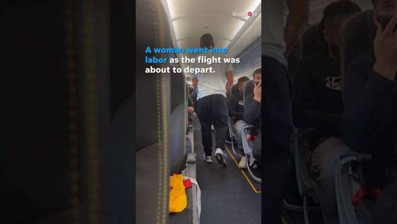 Mother gives birth on plane just before takeoff #Shorts