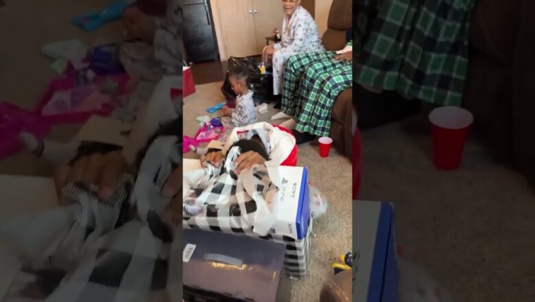 9-year-old cries tears of joy at his mom’s Christmas gift | Humankind #shorts #ps5