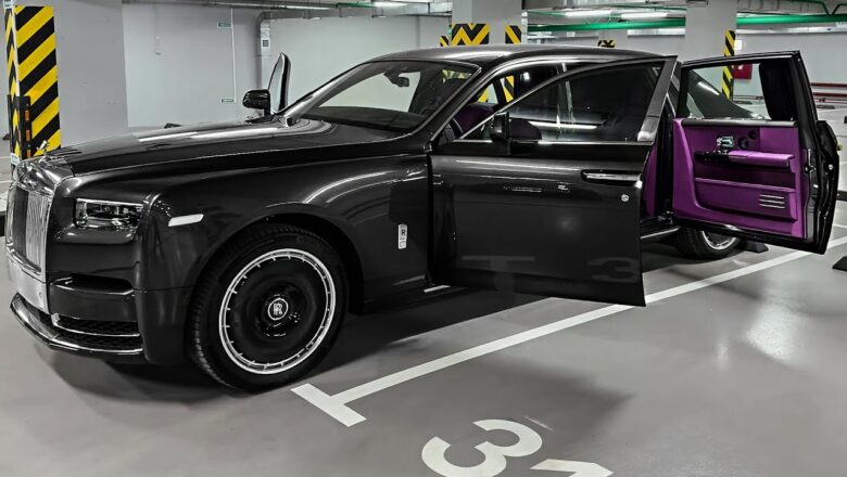 2024 Rolls-Royce Phantom – The World’s Largest Luxury Sedan!