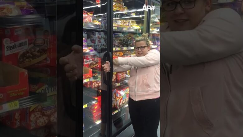 She almost gets stuck 🧊 #fridge #supermarket #funny #shorts