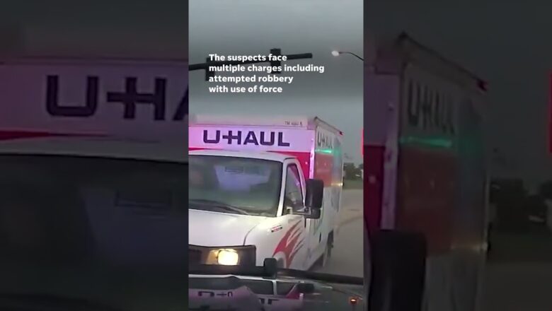 Dashcam shows dramatic police chase with U-Haul getaway truck #Shorts