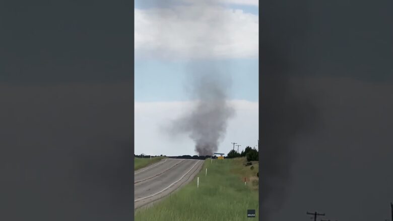 Traffic halts as sudden landspout forms across highway in Utah #Shorts