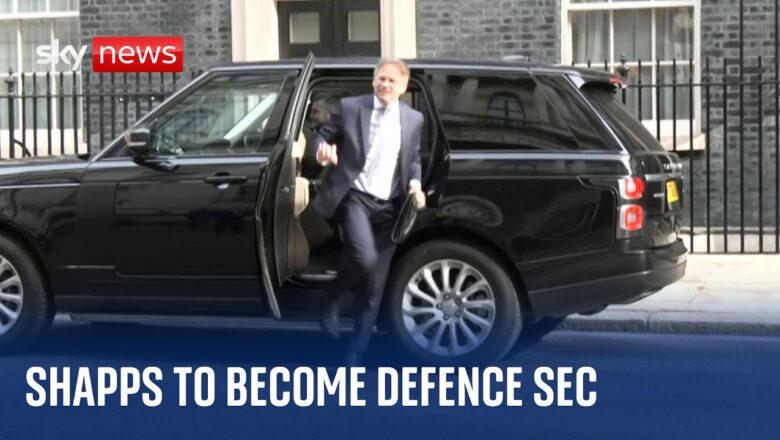 Grant Shapps to become defence secretary after Wallace resigns