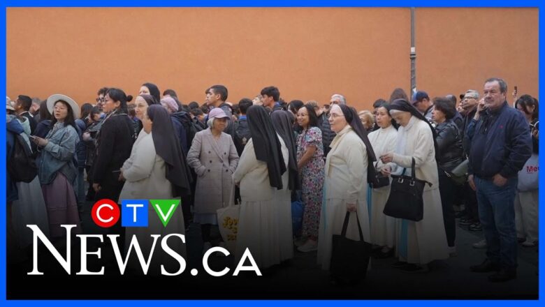 Thousands travel around world to pay respects for Pope Francis