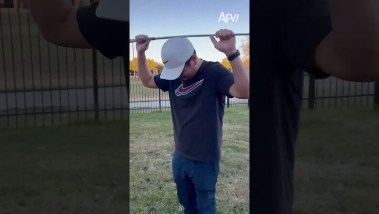 Could have at least yelled “FORE” 🏌️‍♂️ #afv #golf #fail #shorts