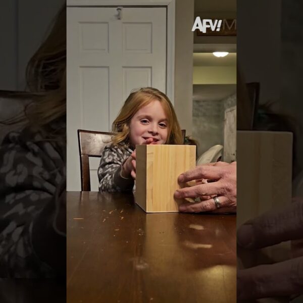 I would never trust anyone ever again 😂 #afv #prank #funny #shorts