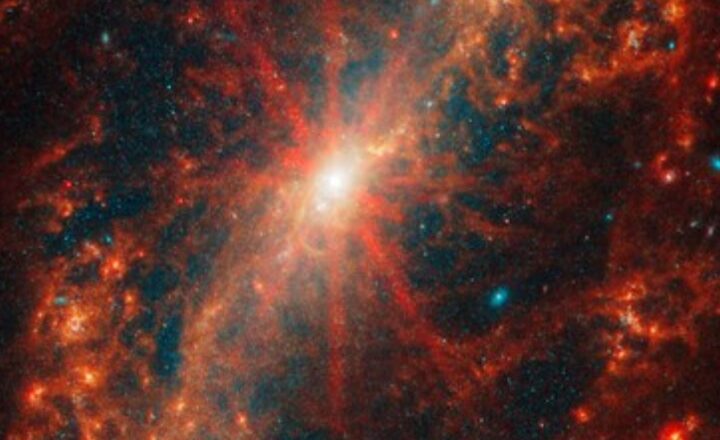 8 stunning images of space captured by NASA