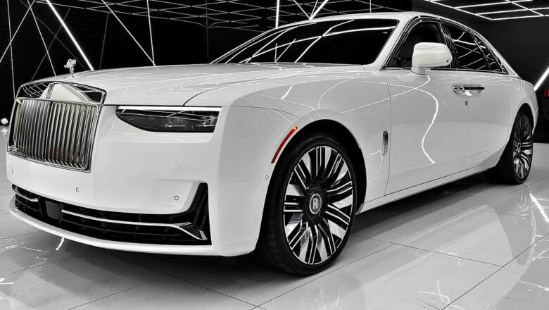 2025 Rolls Royce GHOST – Luxury Large Best Sedan