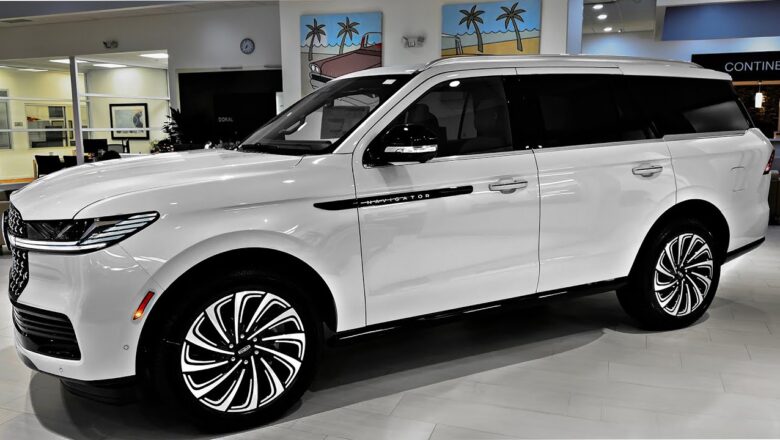 2025 Lincoln Navigator – Best Full-Size Luxury SUV!