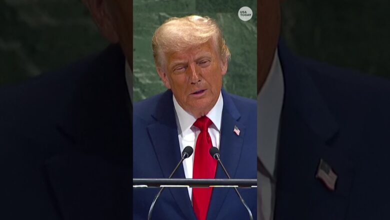 Donald Trump, first lady get stuck on escalator at the UN #Shorts