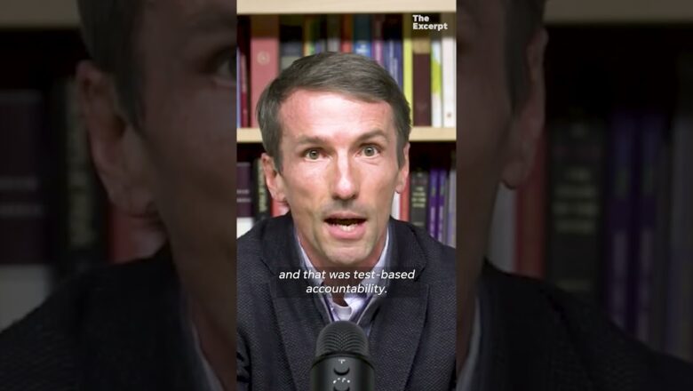 For US students, why is there a steady decline in reading and math? #Shorts