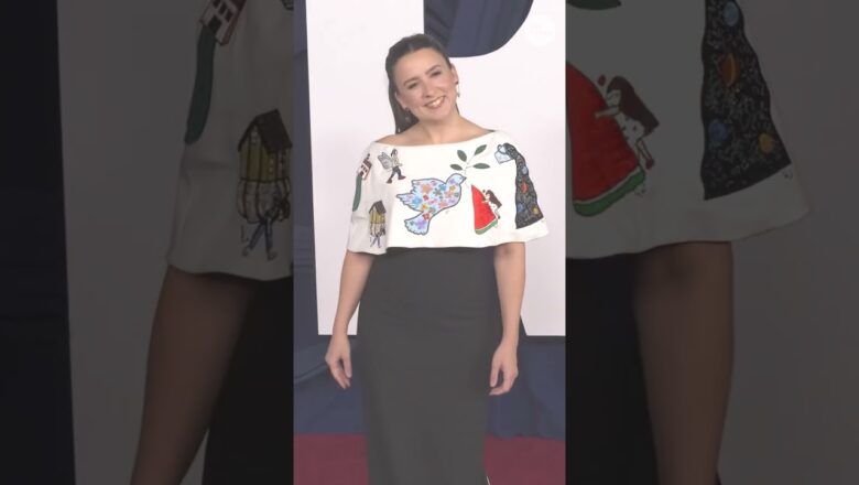 Ms. Rachel wears Gaza children’s artwork to the 2025 Glamour Women of the Year Awards
