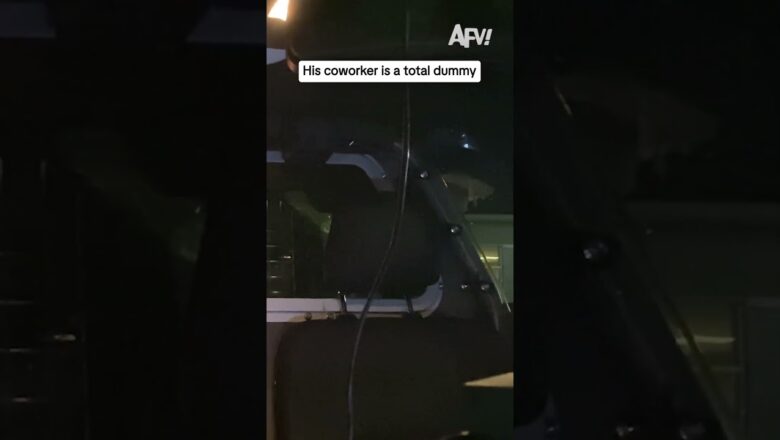 His coworker is a total dummy