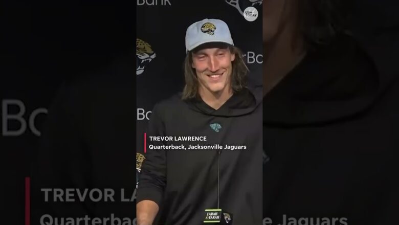 Watch Jaguars fan celebrates big win with Trevor Lawrence squat