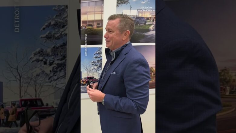 Ford discontinues the Escape SUV, Lincoln Corsair