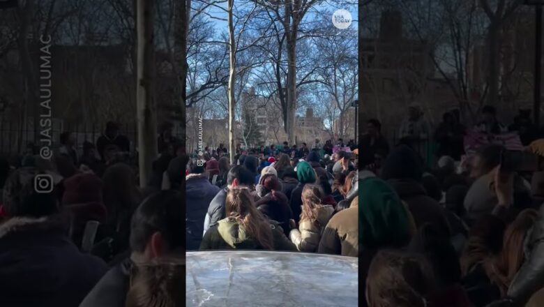 ‘Heated Rivalry’ fans show up for look-alike contest. See the winners.