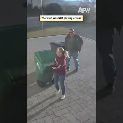 The wind was NOT playing around