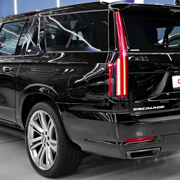 Cadillac Escalade (2026) – Perfect Ultra Luxury Wild SUV!