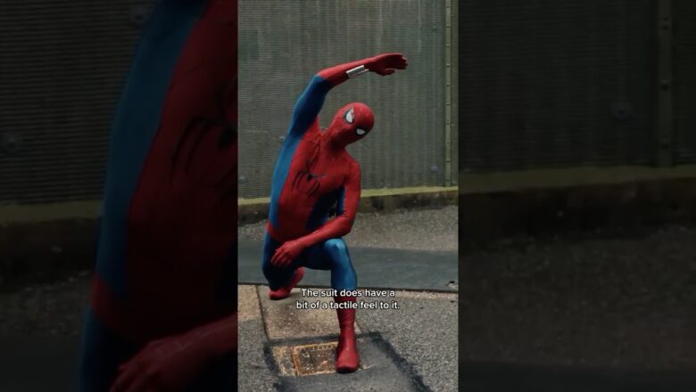 Spider-Man NEW SUIT REVEAL!