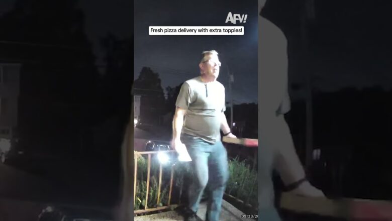 Pizza delivery GONE WRONG 🍕 #afv #fail #funny