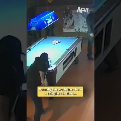 That break didn’t go as planned 🎱 #fail #funny #shorts
