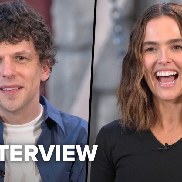 Zoey Deutch & Jesse Eisenberg Show Off Their “Minionese” in ‘Minions & Monsters’