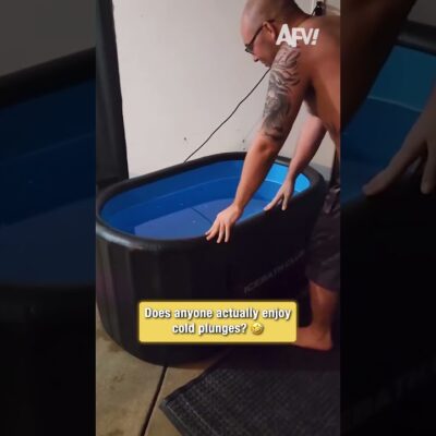 Does anyone actually enjoy cold plunges? 🤣