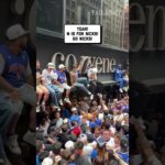 Just moved to NYC huge Knicks fan #fail #tourist #accident #shorts #knicks