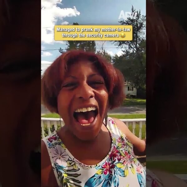 Mother-in-law vs. smart home tech 😂 #afv #funny #shorts