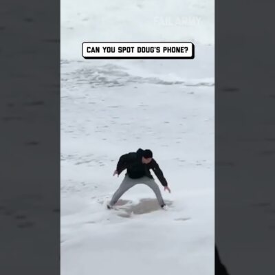 It belongs to the sea now #beachfails #phonefail #vacationfails #fail #travelfails