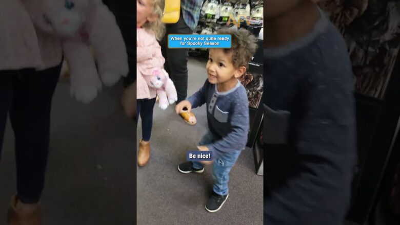 This kid is NOT about that spooky life 🎃 #halloween #fails